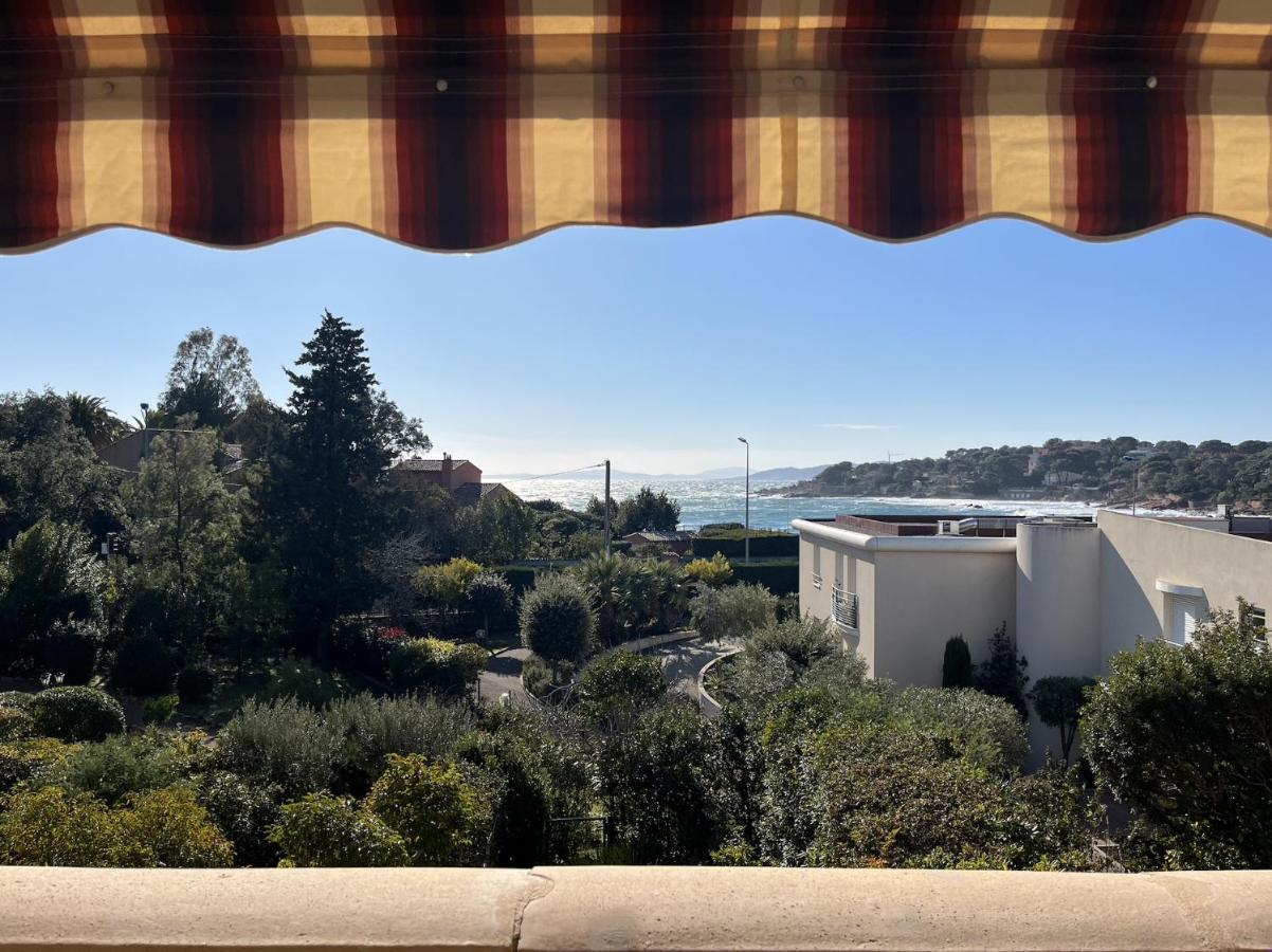 Appartement Face A La Plage Saint-Raphaël Zewnętrze zdjęcie