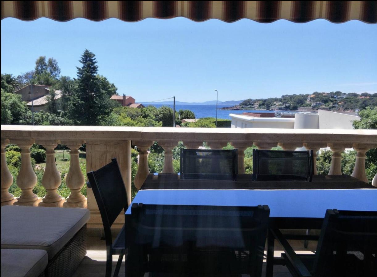 Appartement Face A La Plage Saint-Raphaël Zewnętrze zdjęcie
